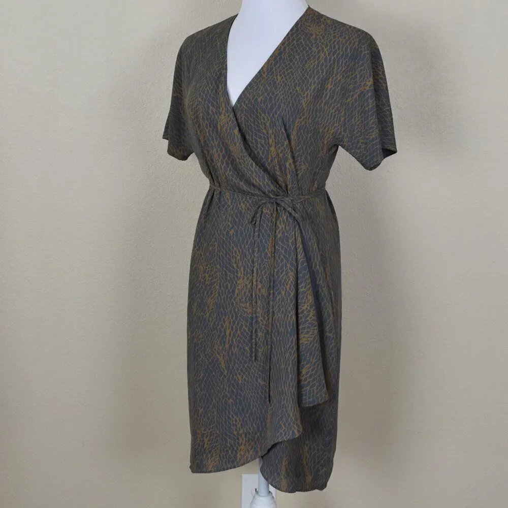 Babaton Wallace Printed Wrap Dress - S - Picture 4 of 10